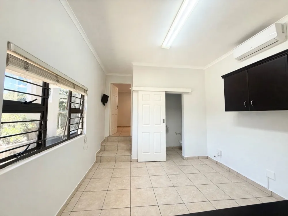 House to rent in Durban North - 1ND1754278