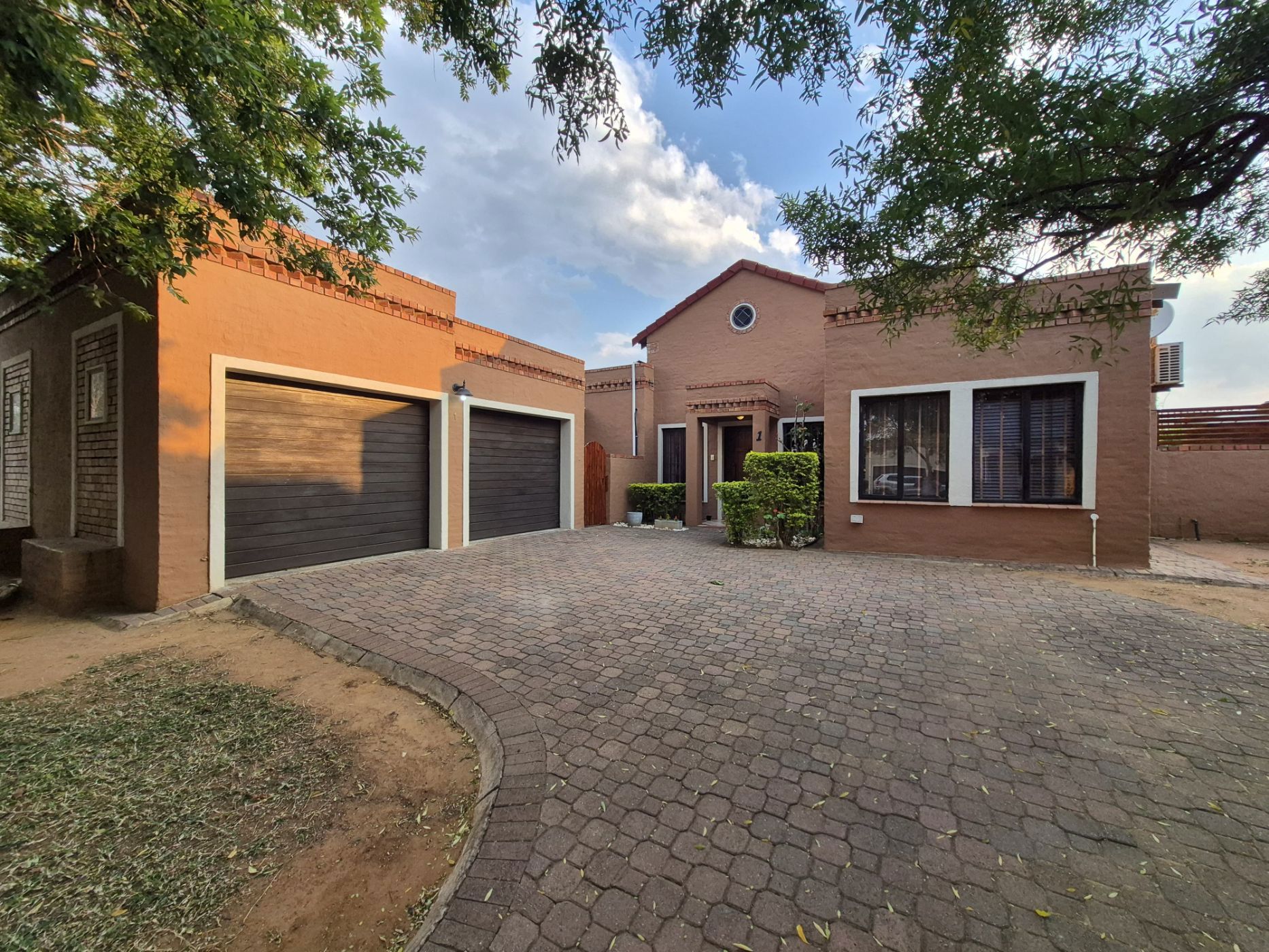 House to rent in Cashan - 1RU1754324