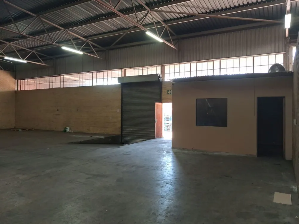 Commercial industrial property to rent in Oos Einde, Bloemfontein - 1BX1754331