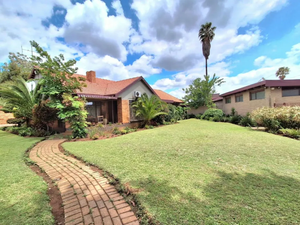 Guesthouse for sale in Rowhill - 1SP1754357 Guesthouse for sale in Rowhill - 1SP1754357