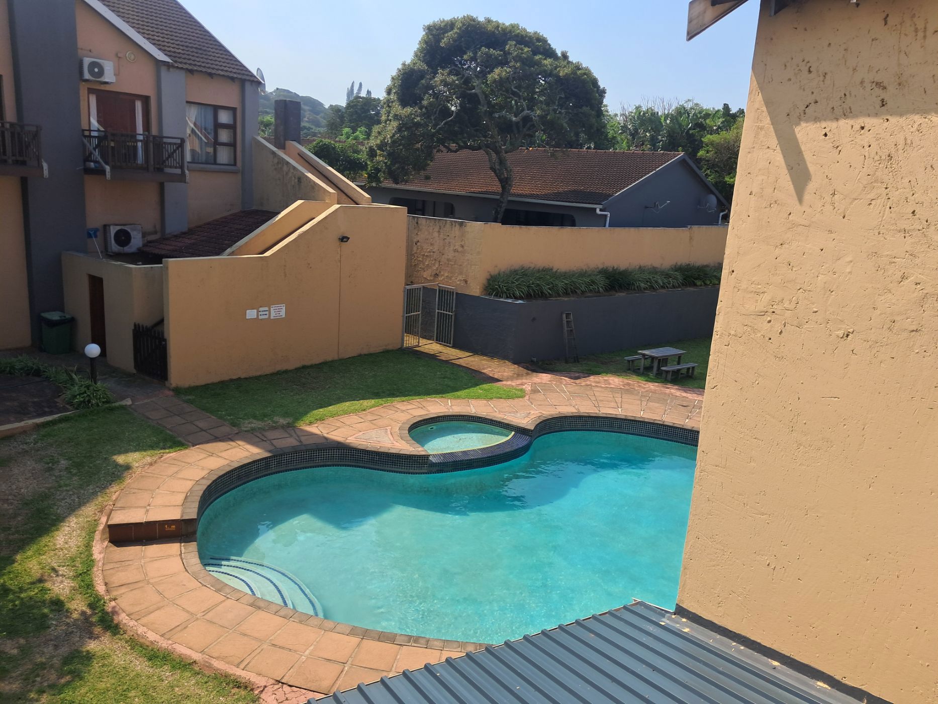 Apartment for sale in Pennington - 1SI1754403