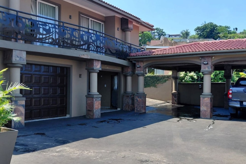 House for sale in Southgate - 1DBN1754474