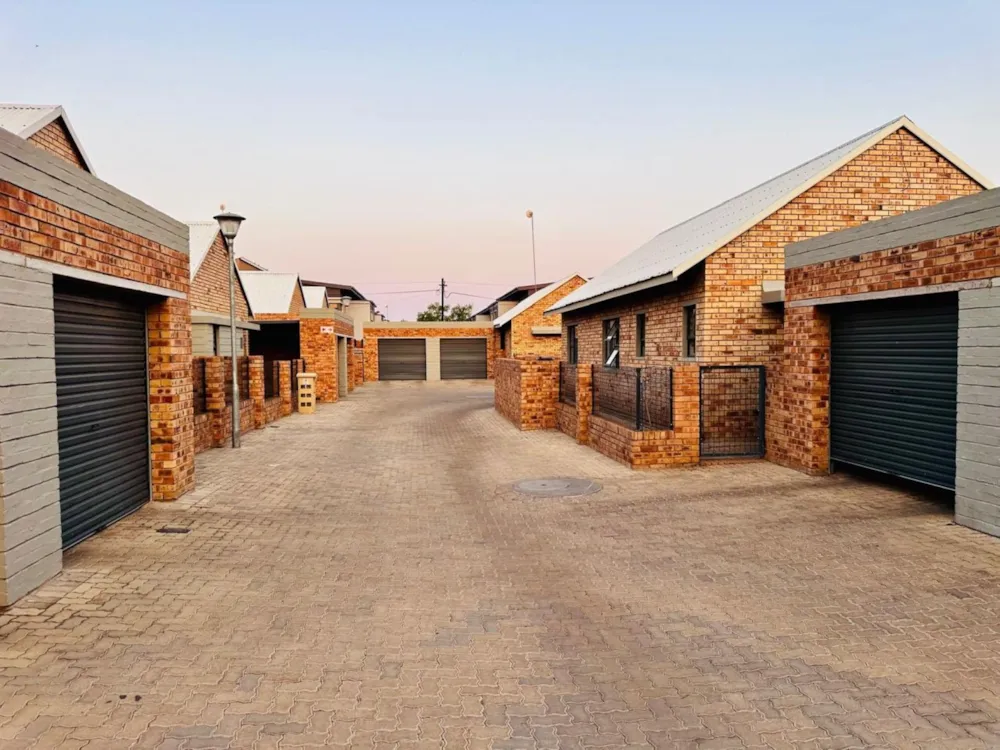Townhouse for sale in Die Bult, Potchefstroom - 1PCH1754848