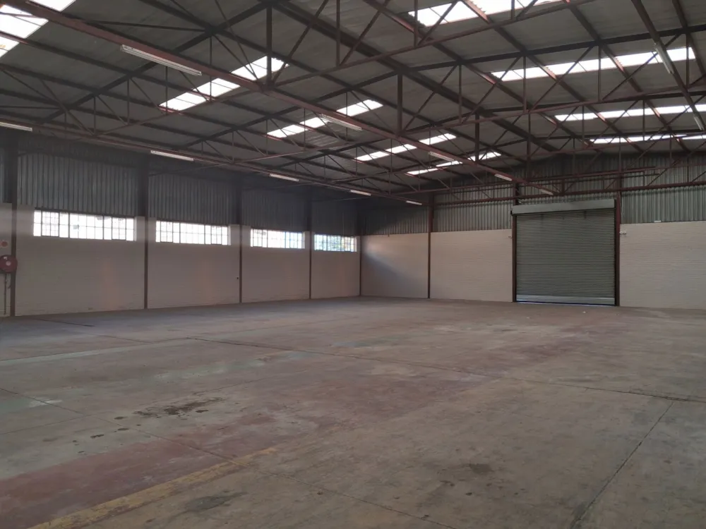 Commercial industrial property to rent in Oos Einde, Bloemfontein - 1BX1754661