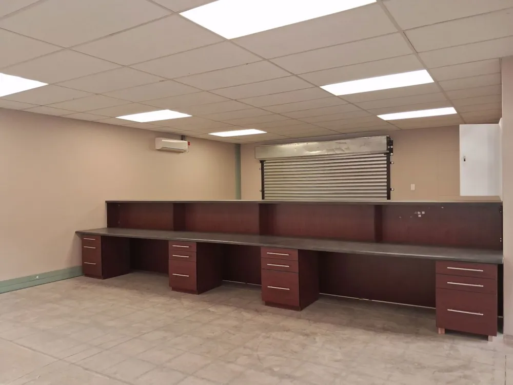 Commercial industrial property to rent in Oos Einde, Bloemfontein - 1BX1754674