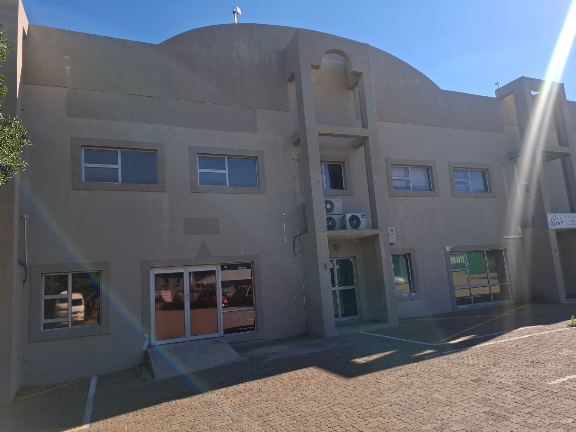 Commercial office to rent in Commerce Park, Botswana - 3BO1754787