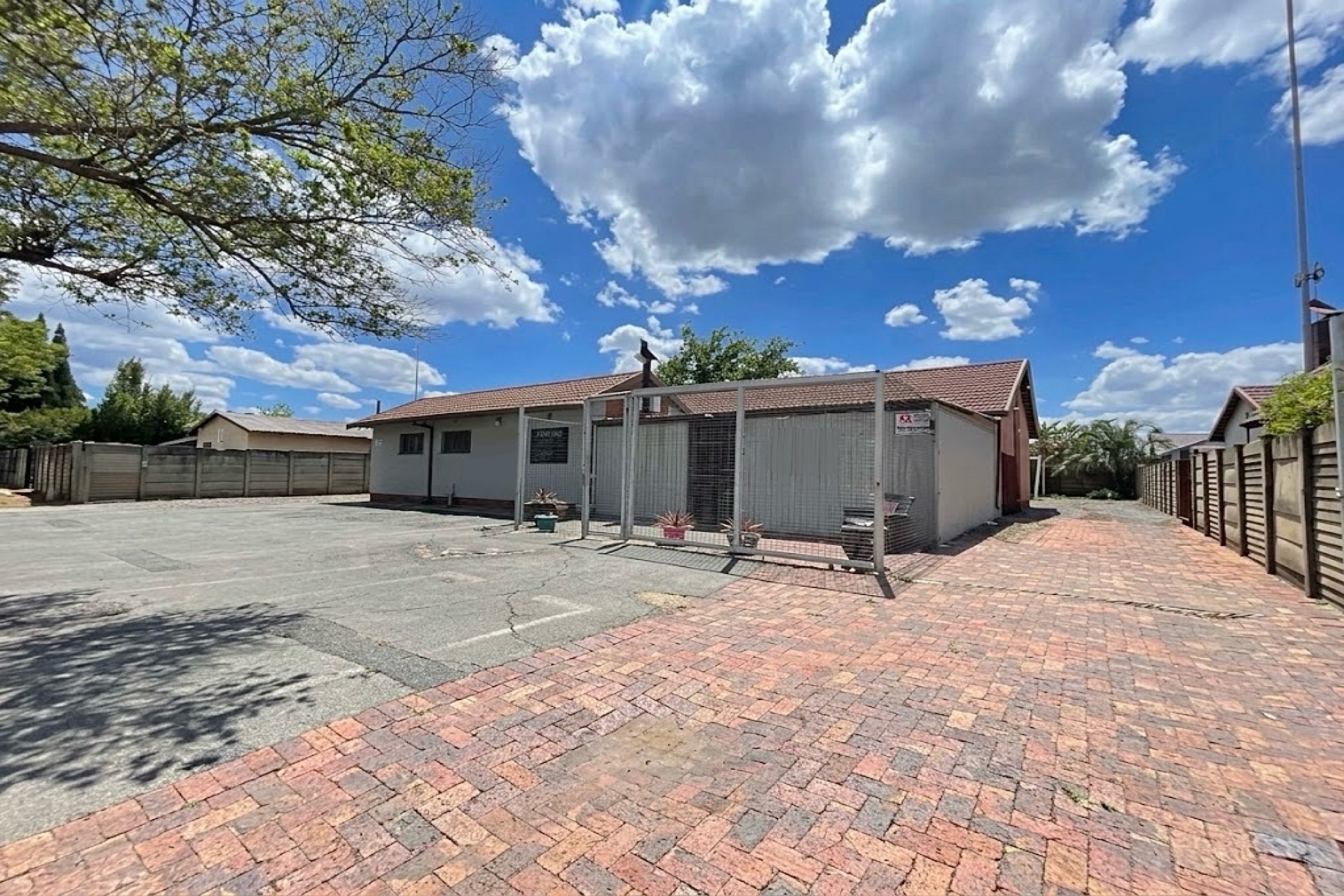 House for sale in Vanderbijlpark SE 2 - 1VT1754853