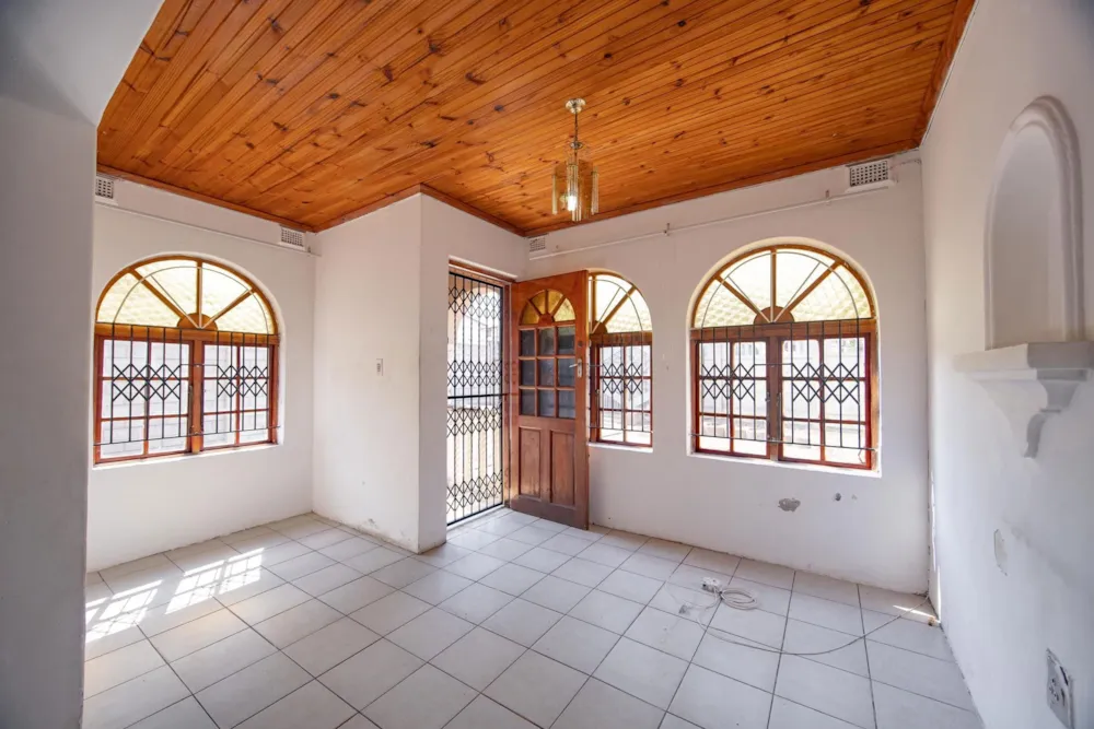 House for sale in Westcliff, Chatsworth - 1WP1754851