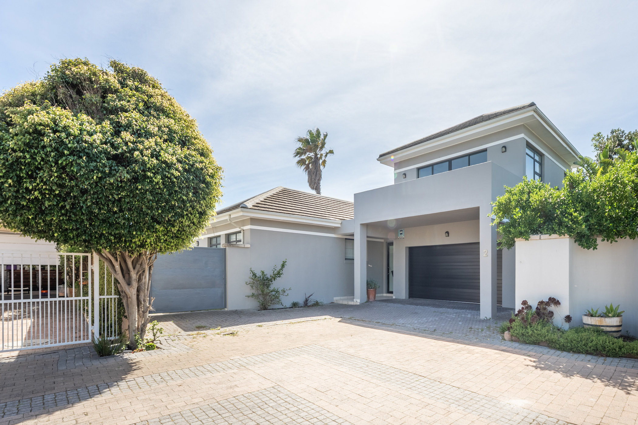 Double-storey house to rent in Sunset Links - 1TV1754868