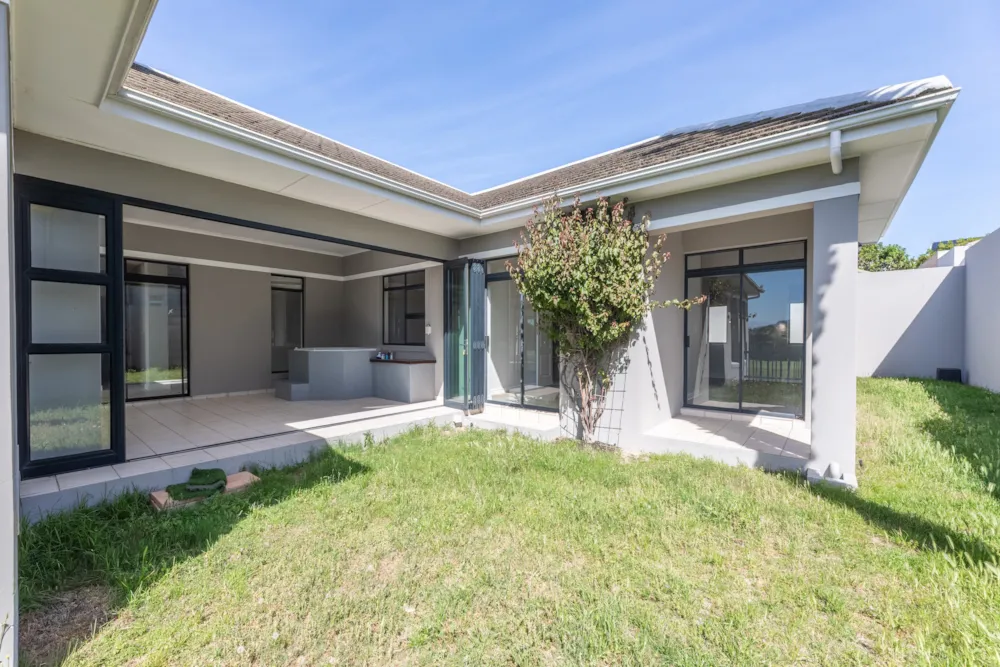 Double-storey house to rent in Sunset Links - 1TV1754868 Double-storey house to rent in Sunset Links - 1TV1754868