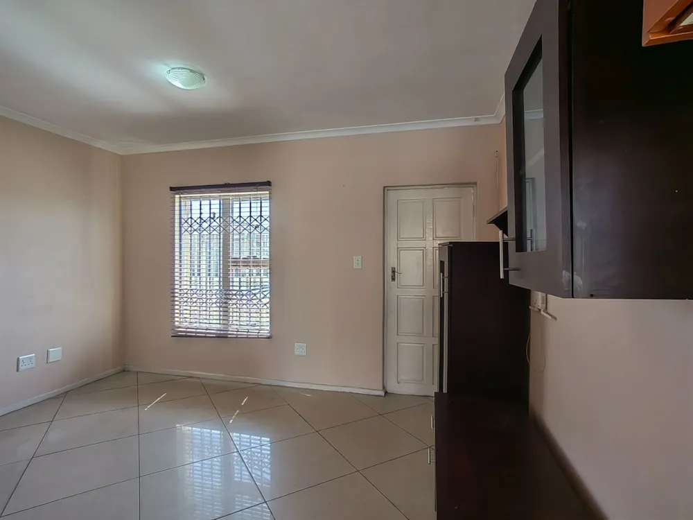 Apartment for sale in Sunset Glen - 1KV1754903