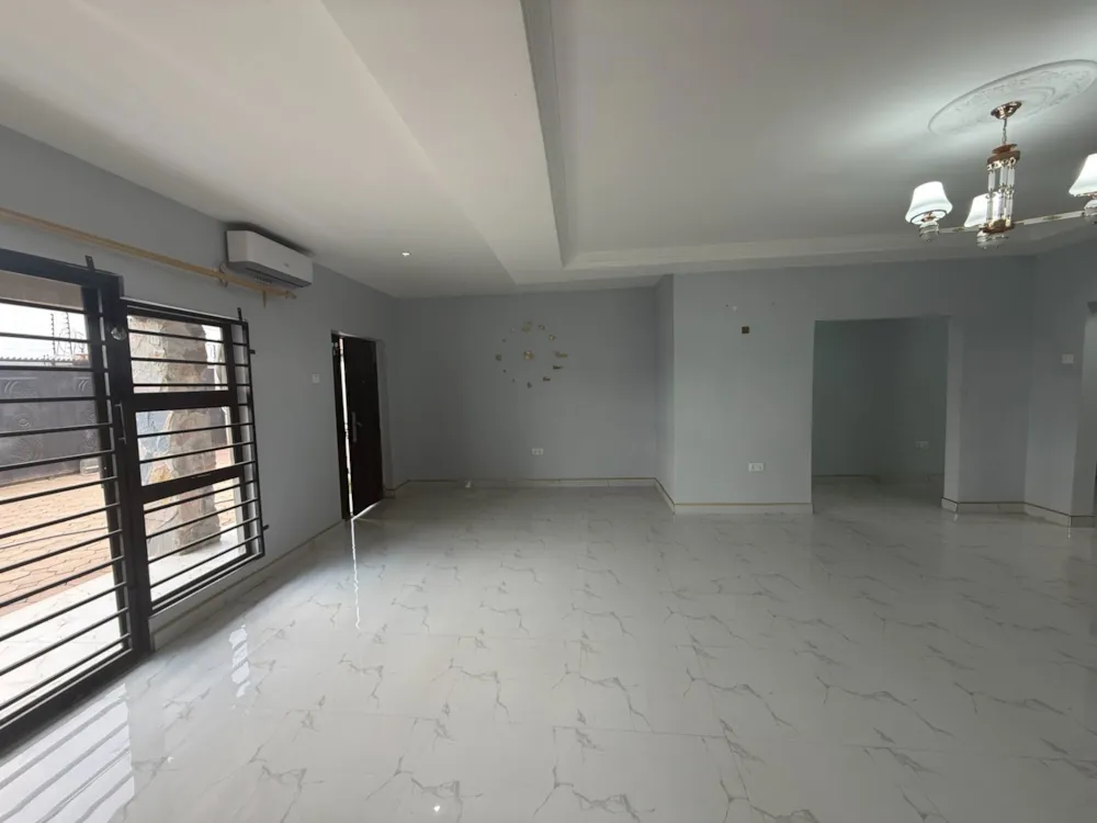 Single-storey house to rent in Makeni, Zambia - 3ZA1756677