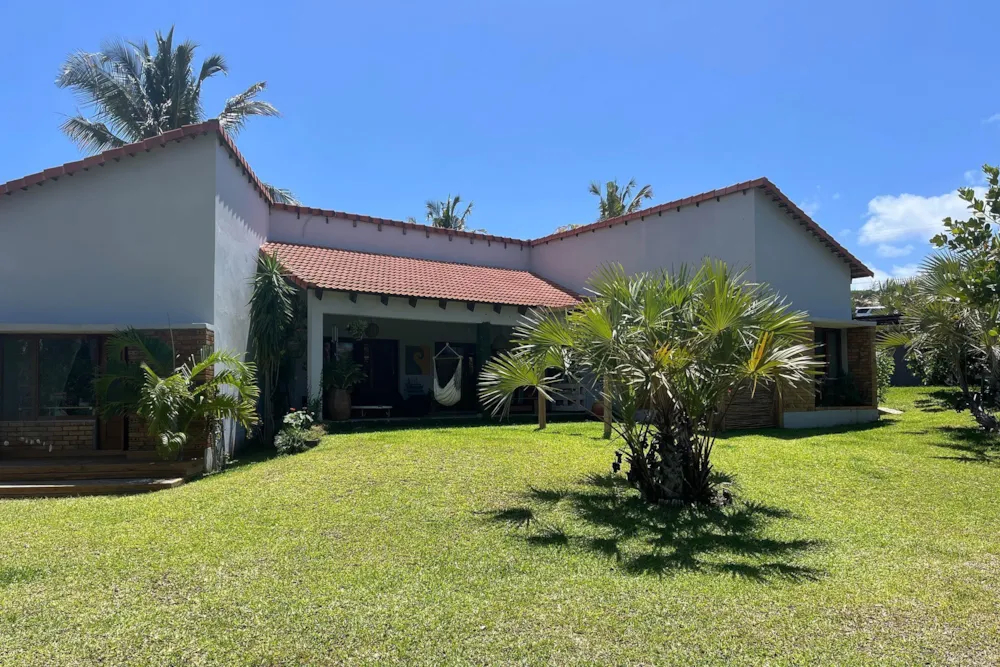 House for sale in Praia do Tofo, Mozambique - 3MQ1754948