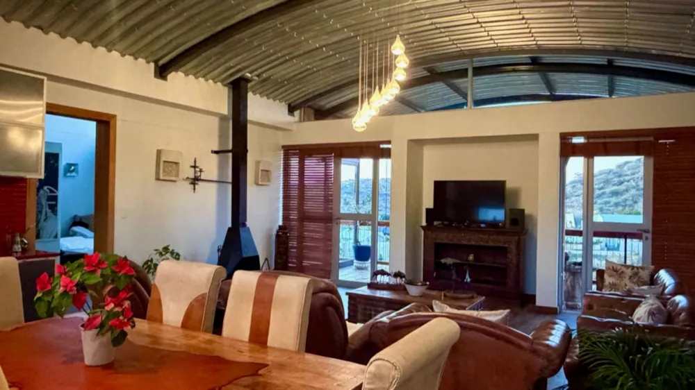 Double-storey house for sale in Ludwigsdorf, Namibia - 3NM1755325 Double-storey house for sale in Ludwigsdorf, Namibia - 3NM1755325