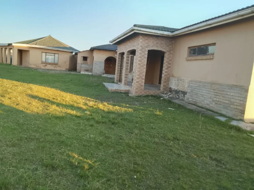 House for sale in Mthatha Rural - 1MH1755012