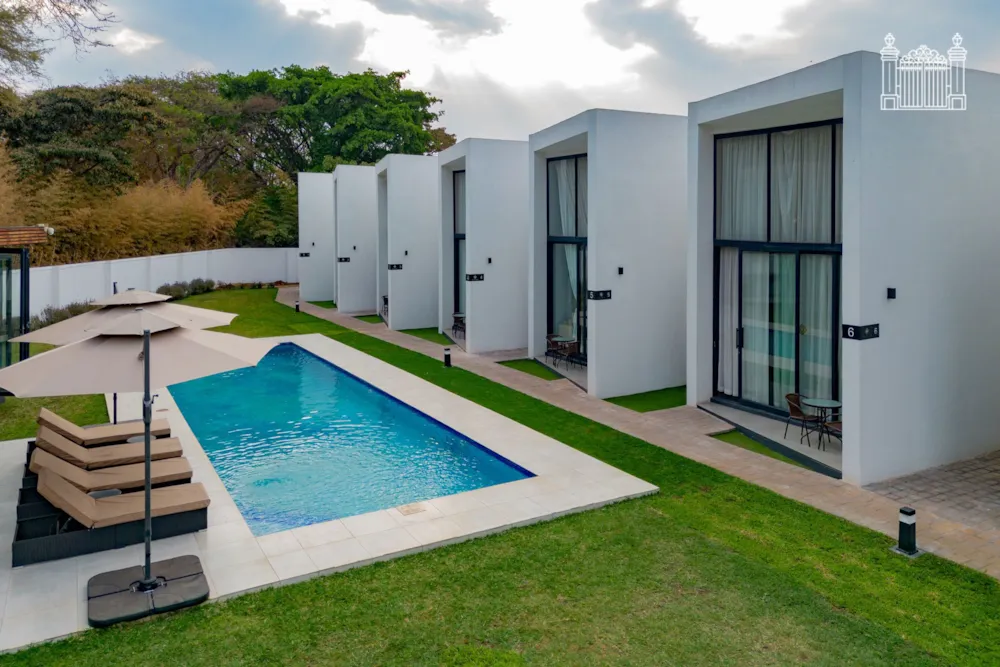 Country hotel for sale in Borrowdale, Zimbabwe - 3ZB1754974