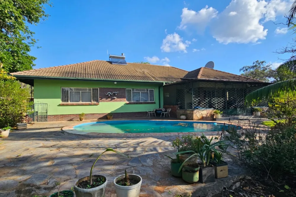House for sale in Matabeleland, Zimbabwe - 3ZB1754980 House for sale in Matabeleland, Zimbabwe - 3ZB1754980