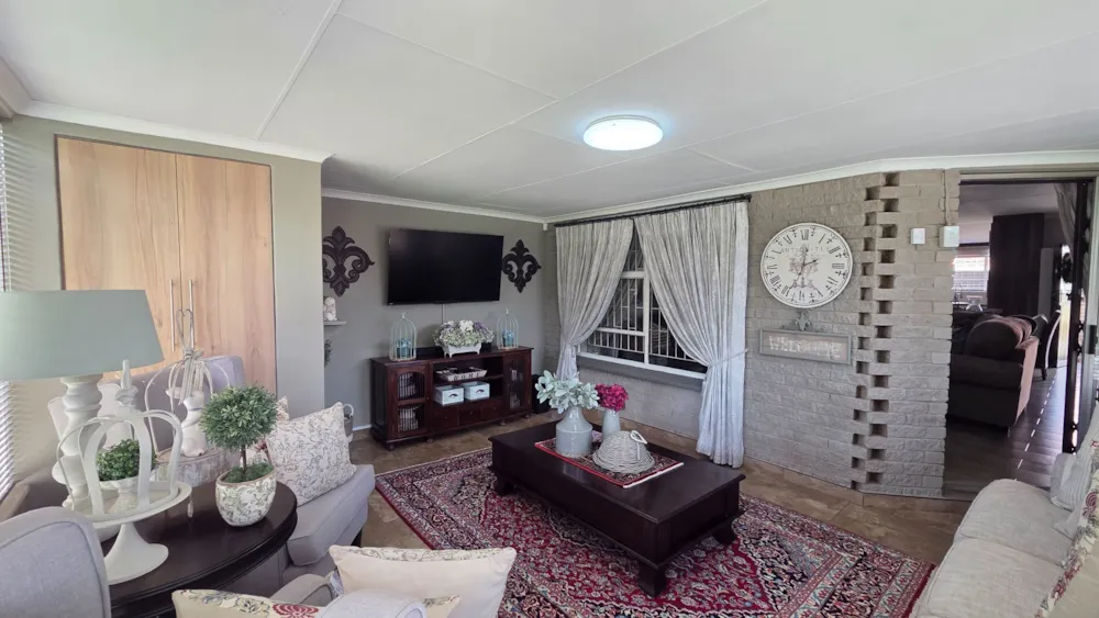 Townhouse for sale in Heidelberg, Gauteng - 1SP1755072