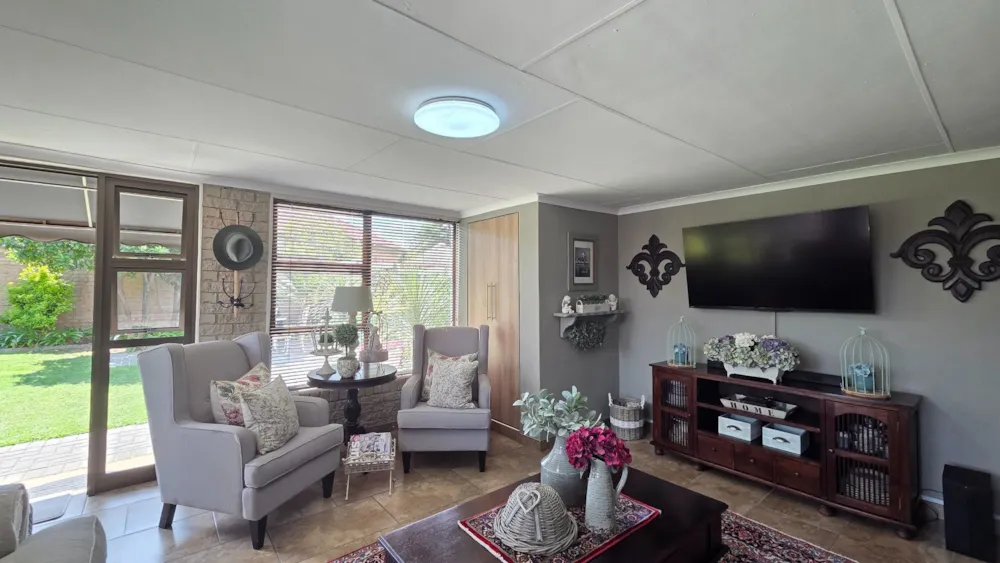 Townhouse for sale in Heidelberg, Gauteng - 1SP1755072