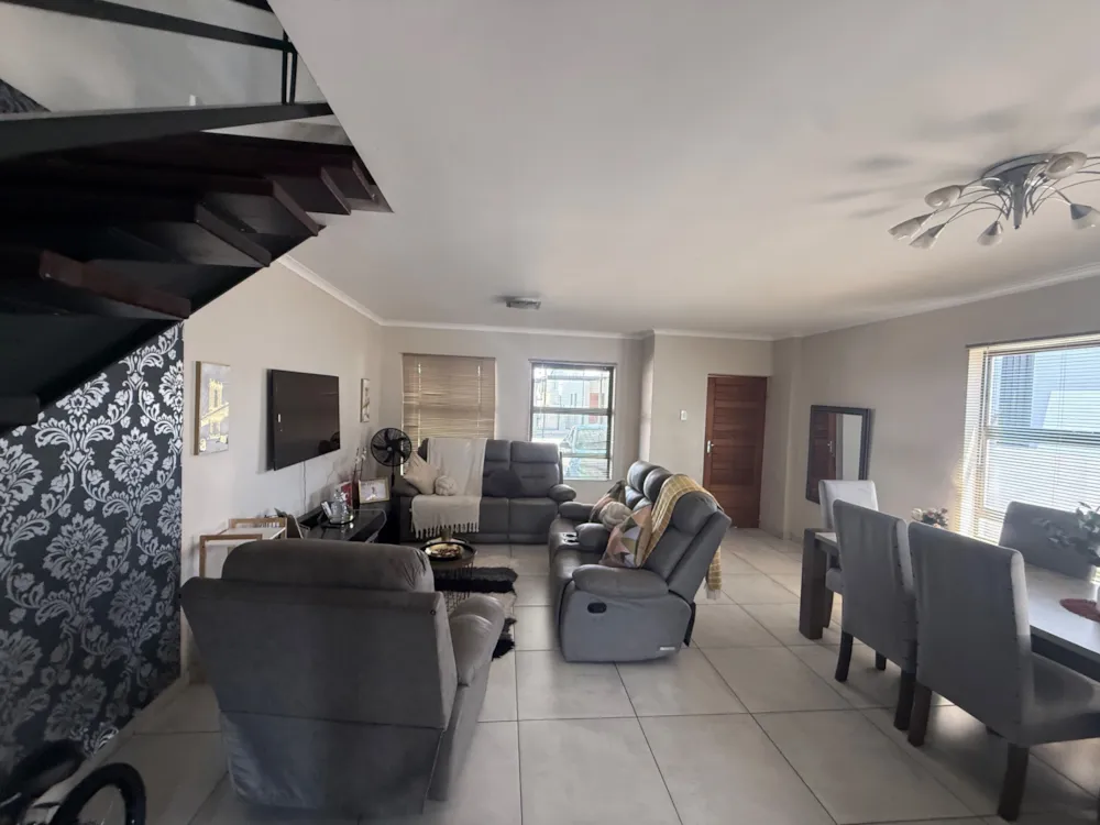 Townhouse for sale in Cashan - 1RU1755064