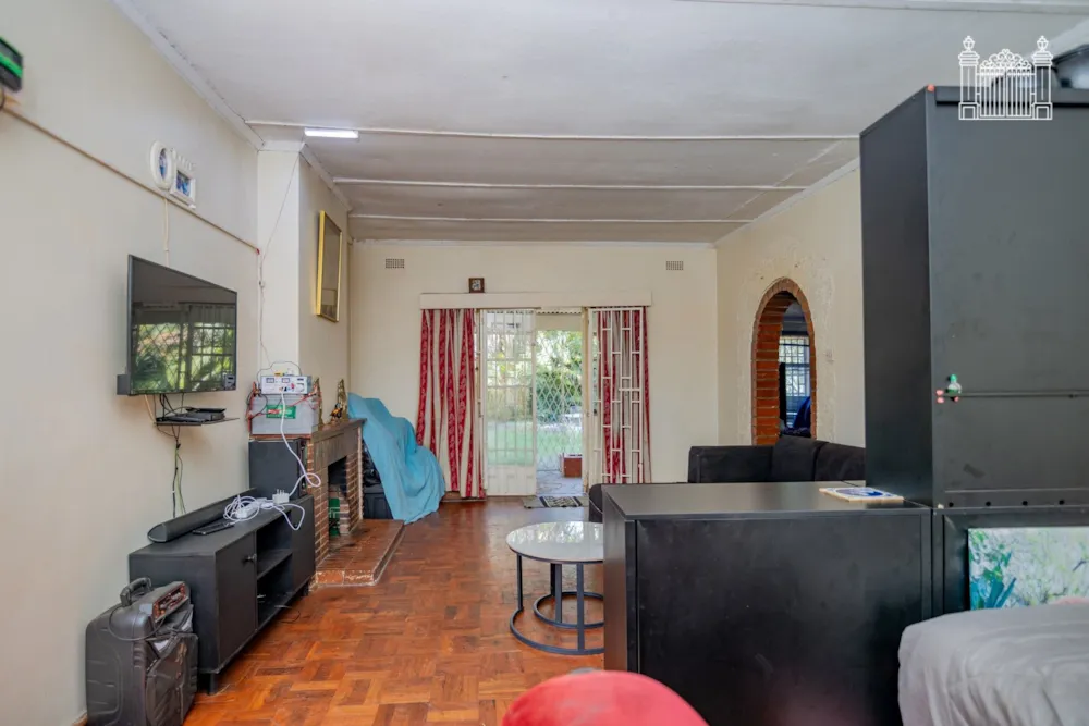 House for sale in Mabelreign, Zimbabwe - 3ZB1756681 House for sale in Mabelreign, Zimbabwe - 3ZB1756681