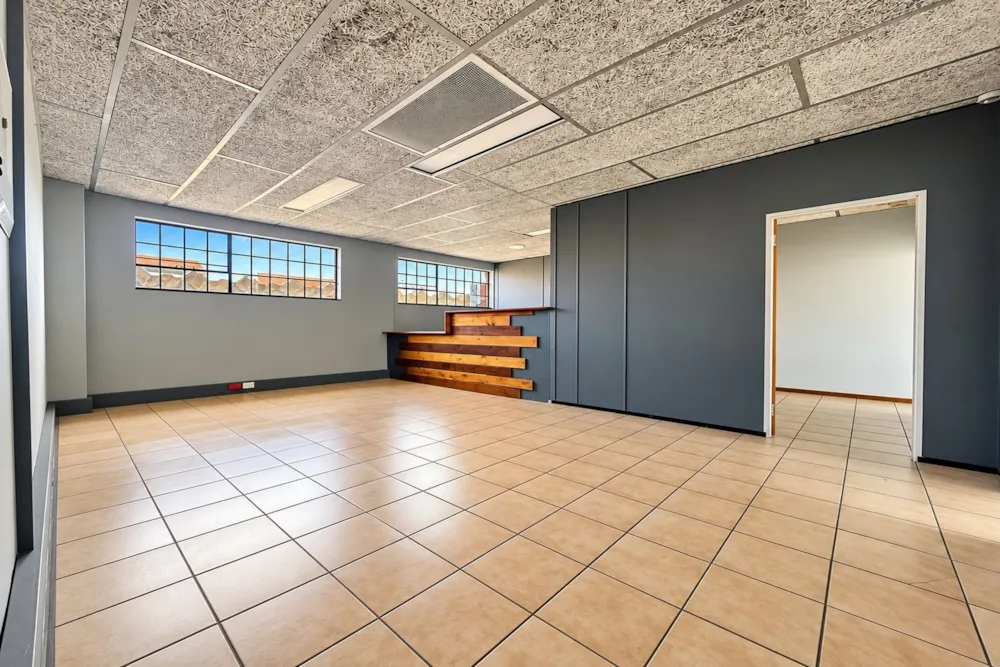 Commercial Building to rent in Ermelo Central - 1EM1755062 Commercial Building to rent in Ermelo Central - 1EM1755062