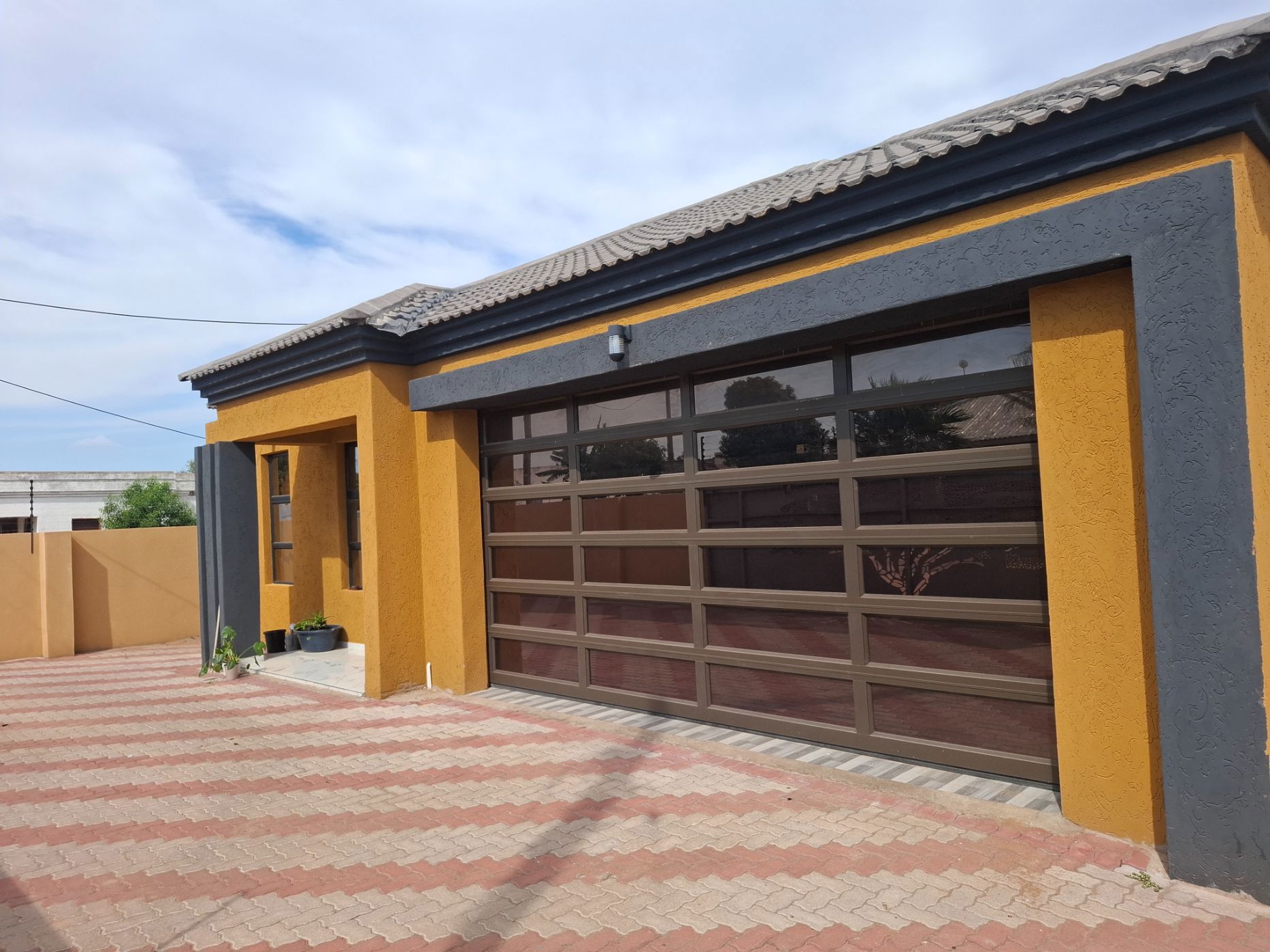 House to rent in Block 6, Botswana - 3BO1755100