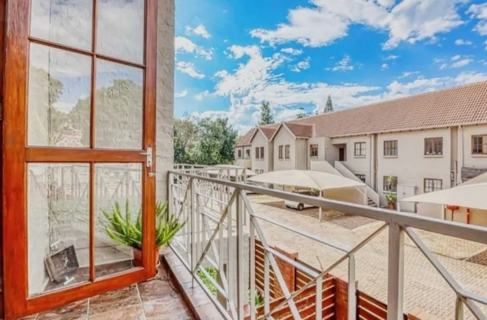 Apartment to rent in Saxonwold - JBL1755105 Apartment to rent in Saxonwold - JBL1755105