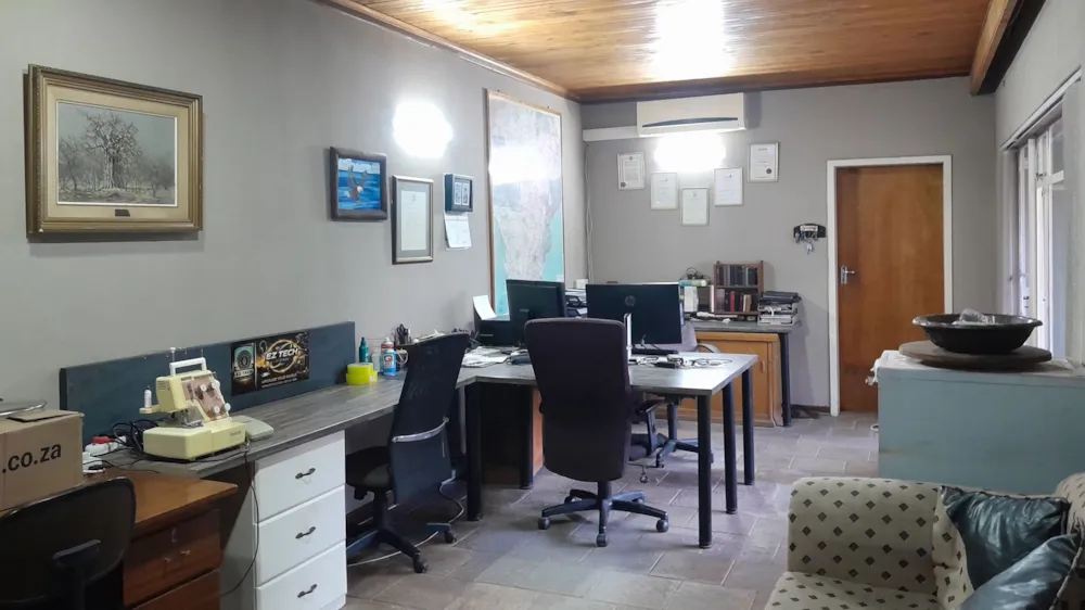 House for sale in Sasolburg Ext 4 - 1VT1756017 House for sale in Sasolburg Ext 4 - 1VT1756017