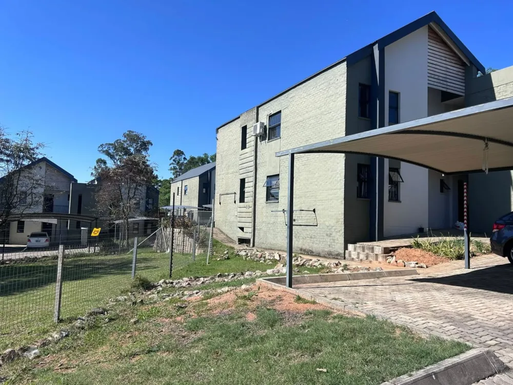 Townhouse for sale in Stonehenge Ext 1 - 1NS1755186 Townhouse for sale in Stonehenge Ext 1 - 1NS1755186