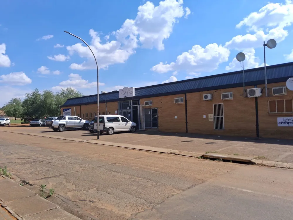 Commercial Building to rent in Fichardt Park - 1BX1755156