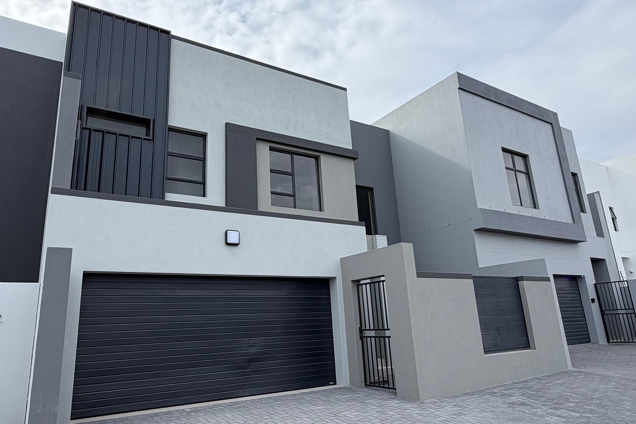 House for sale in Sandown, Blouberg - 1TV1755223