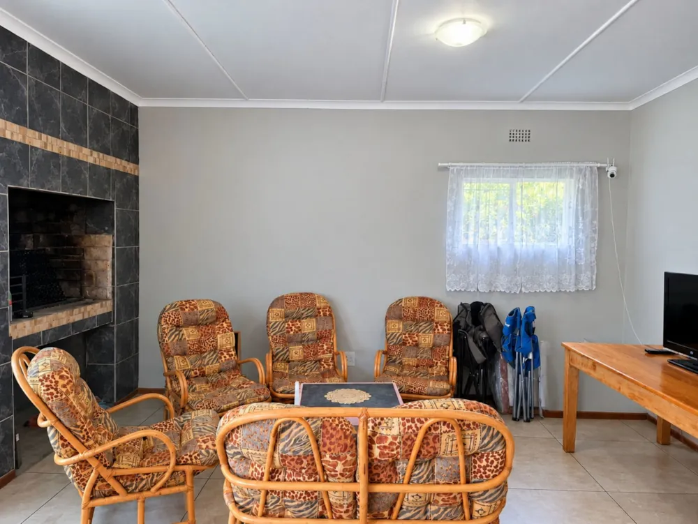 House for sale in Oudtshoorn South - 1OU1755221