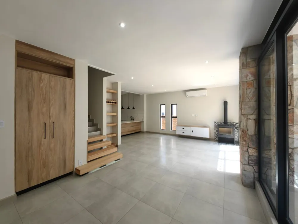 Double-storey house to rent in Vyfhoek AH - 1PCH1755252 Double-storey house to rent in Vyfhoek AH - 1PCH1755252