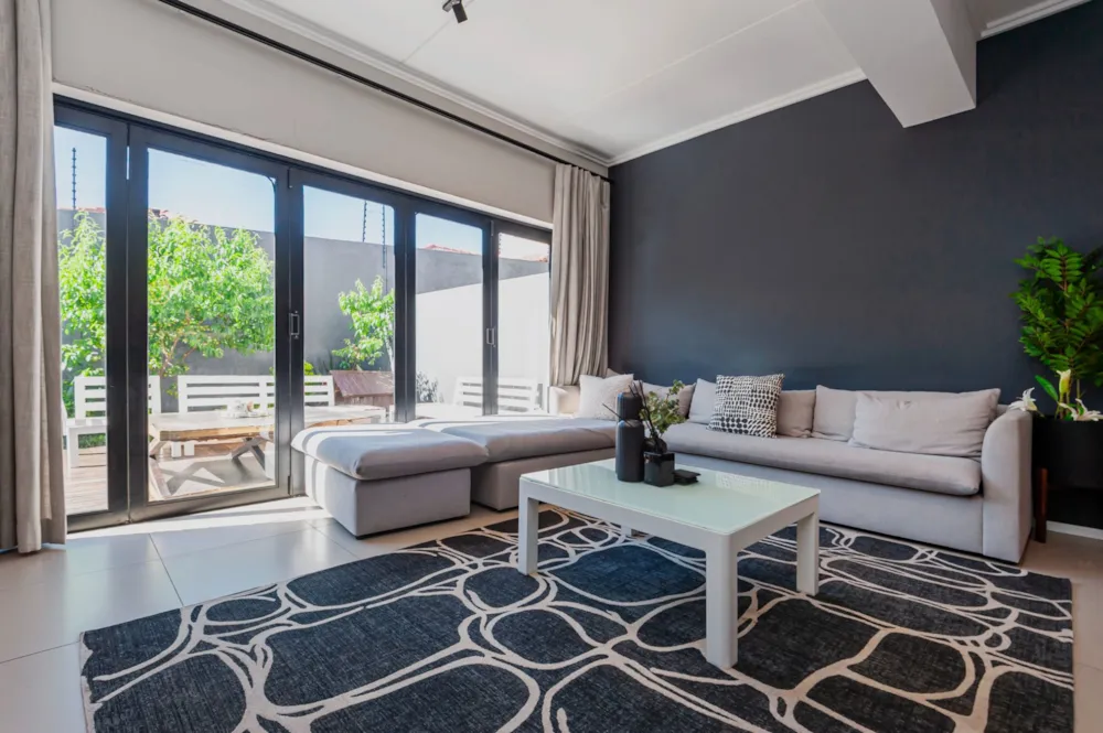 Apartment for sale in Bryanston - HP1755626