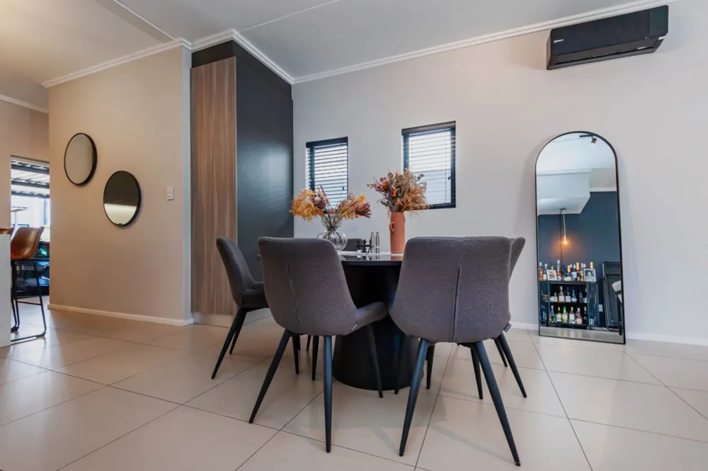 Apartment for sale in Bryanston - HP1755626 Apartment for sale in Bryanston - HP1755626