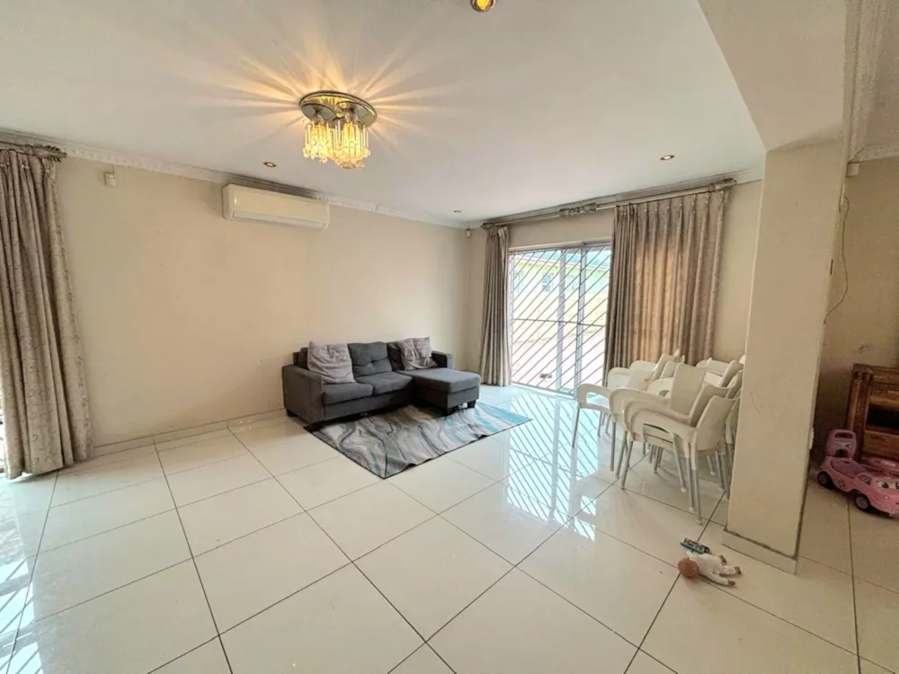 House for sale in Gatesville - 1AH1756217
