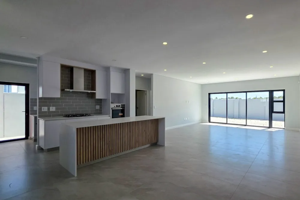 House for sale in Sandown, Blouberg - 1TV1755777 House for sale in Sandown, Blouberg - 1TV1755777
