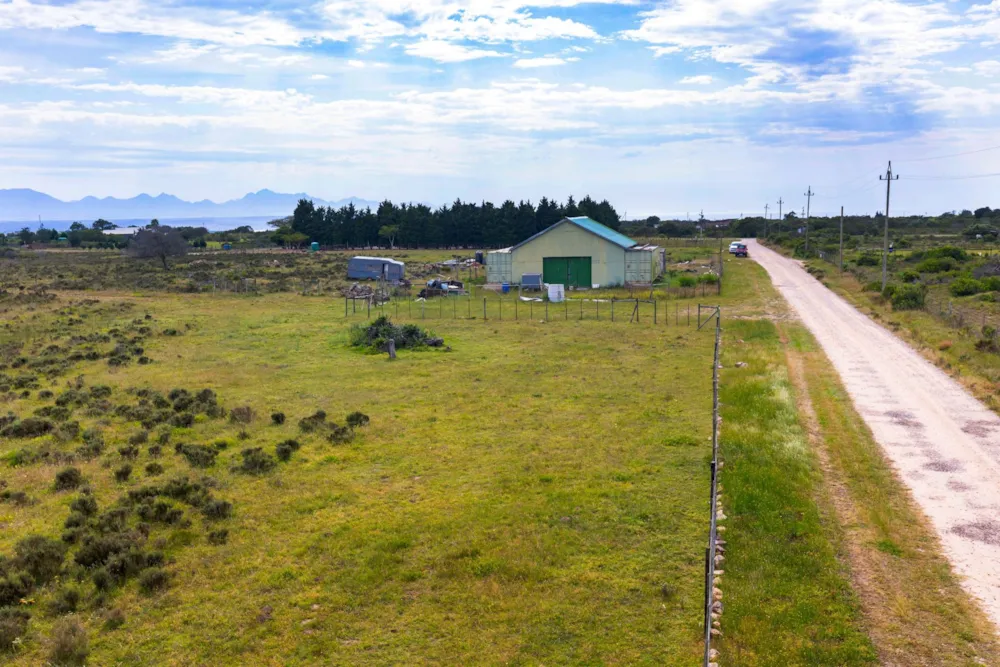 Smallholding for sale in Aalwyndal - 1MB1755489 Smallholding for sale in Aalwyndal - 1MB1755489