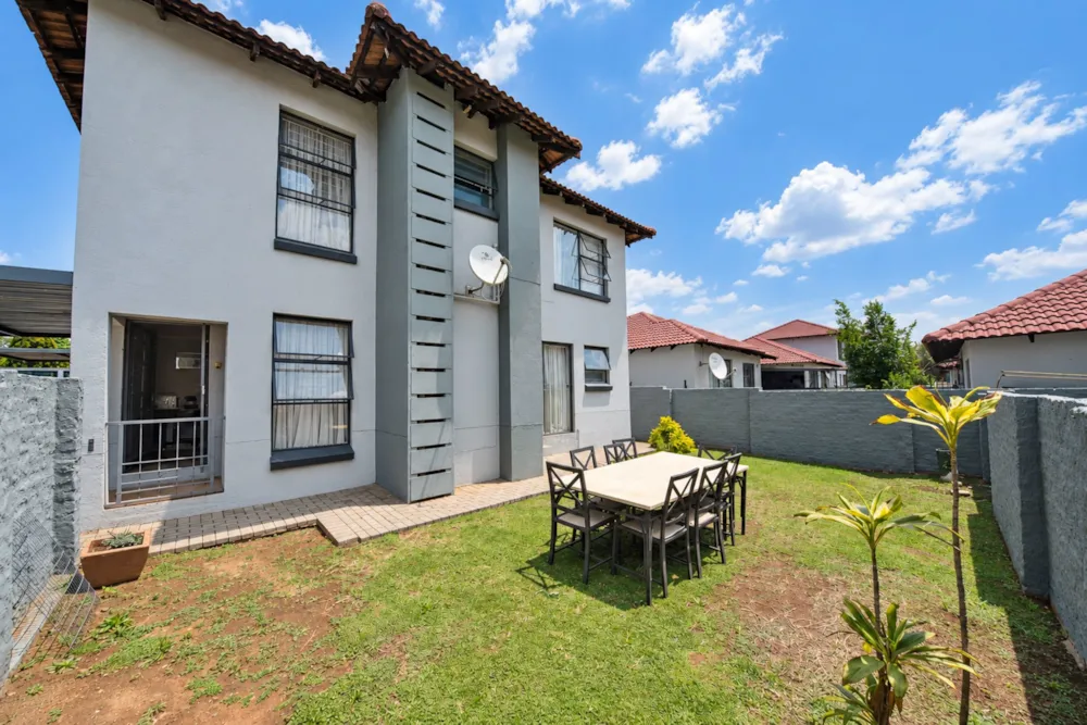Double-storey cluster for sale in Heuwelsig, Centurion - CN1755442