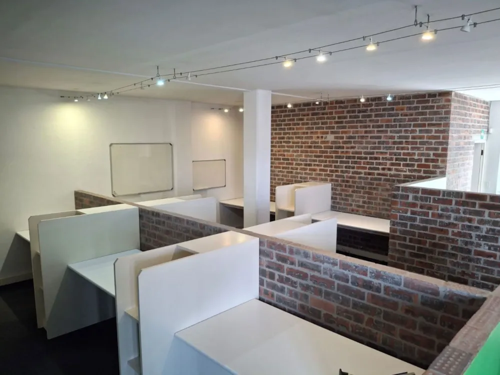 Commercial office for sale in Somerset West - SW1755486 Commercial office for sale in Somerset West - SW1755486