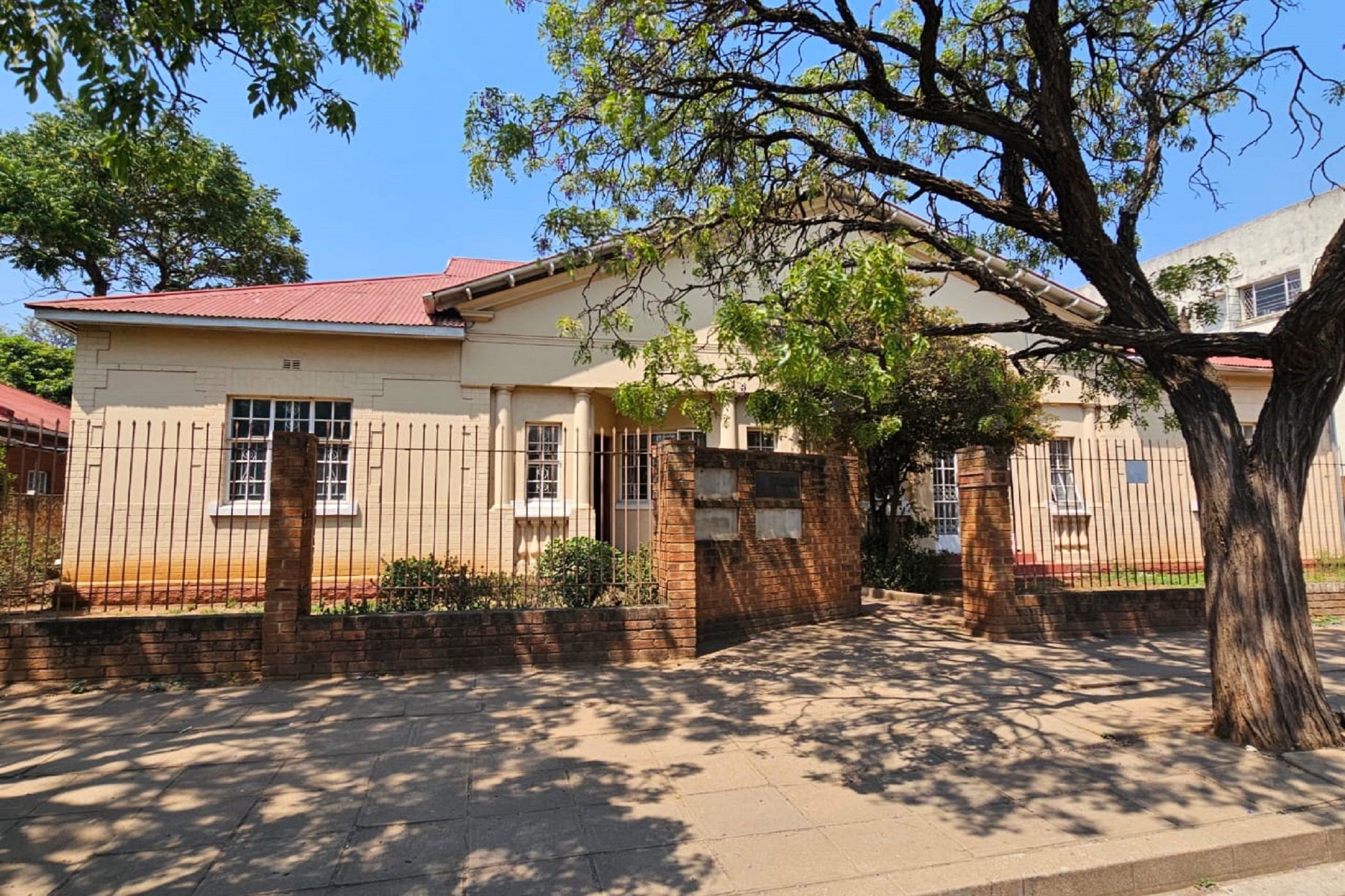 Commercial office for sale in Bulawayo, Zimbabwe - 3ZB1755559