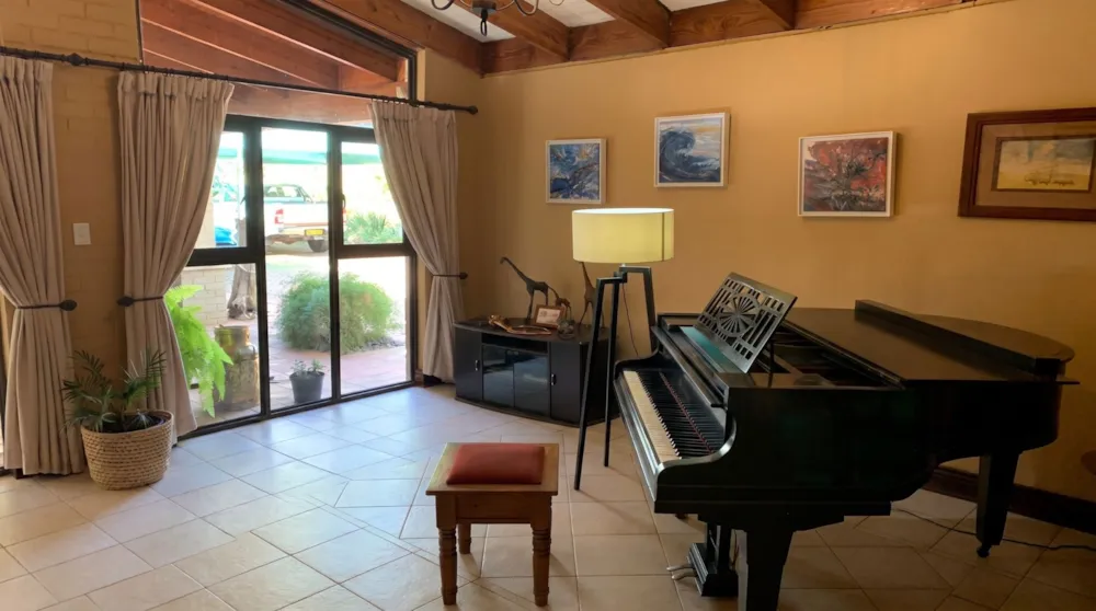 House for sale in Highlands, Zimbabwe - 3ZB1755618 House for sale in Highlands, Zimbabwe - 3ZB1755618