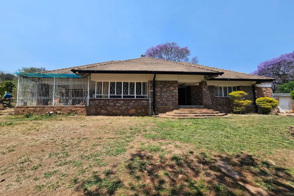 House for sale in Hillside, Bulawayo, Zimbabwe - 3ZB1755582 House for sale in Hillside, Bulawayo, Zimbabwe - 3ZB1755582