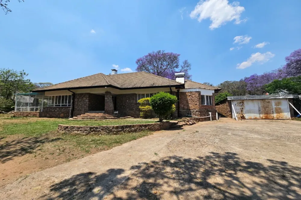 House for sale in Hillside, Bulawayo, Zimbabwe - 3ZB1755582 House for sale in Hillside, Bulawayo, Zimbabwe - 3ZB1755582