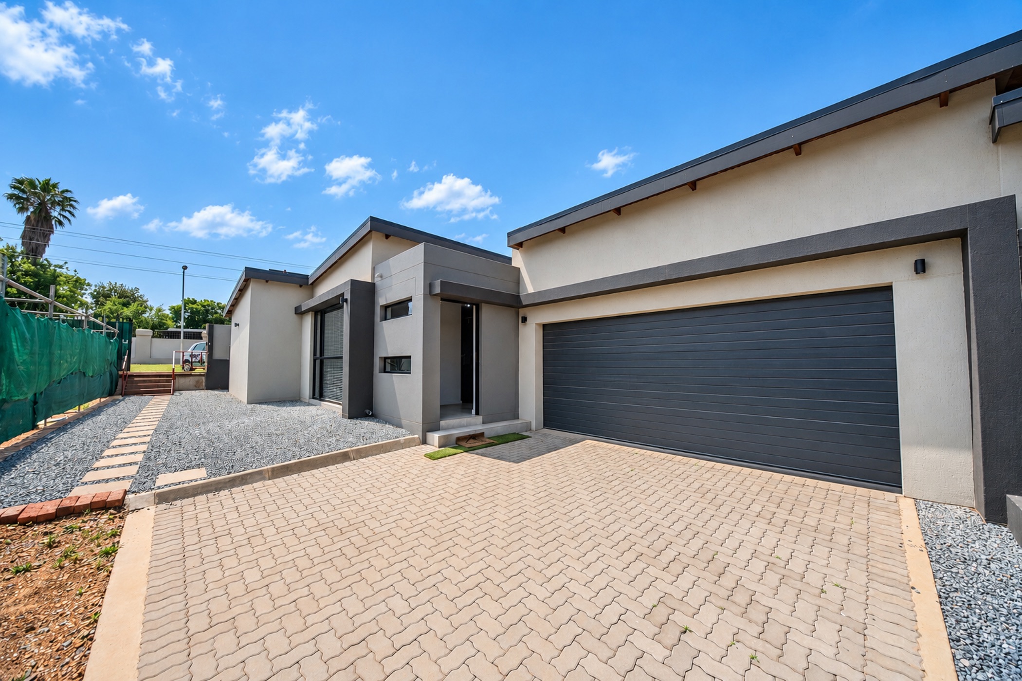 Townhouse for sale in Rietvalleirand - PT1755636