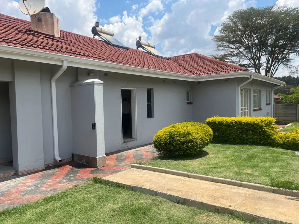 House to rent in Quinnington, Zimbabwe - 3ZB1755664 House to rent in Quinnington, Zimbabwe - 3ZB1755664