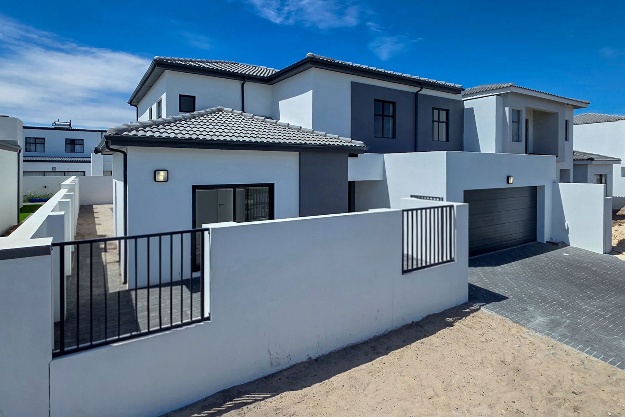 House for sale in Sandown, Blouberg - 1TV1755775