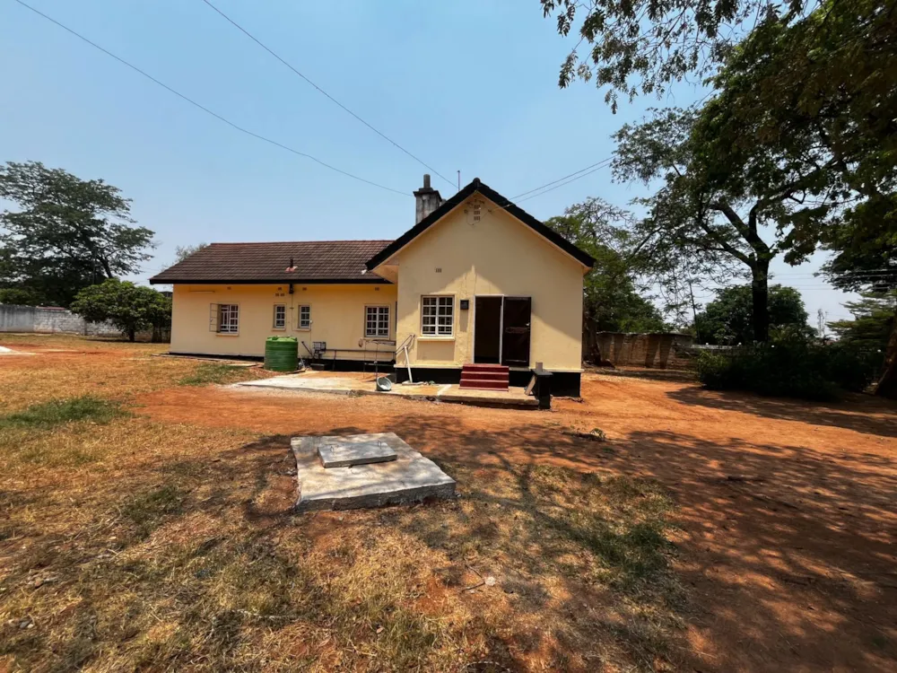 Commercial office to rent in Woodlands, Zambia - 3ZA1756239