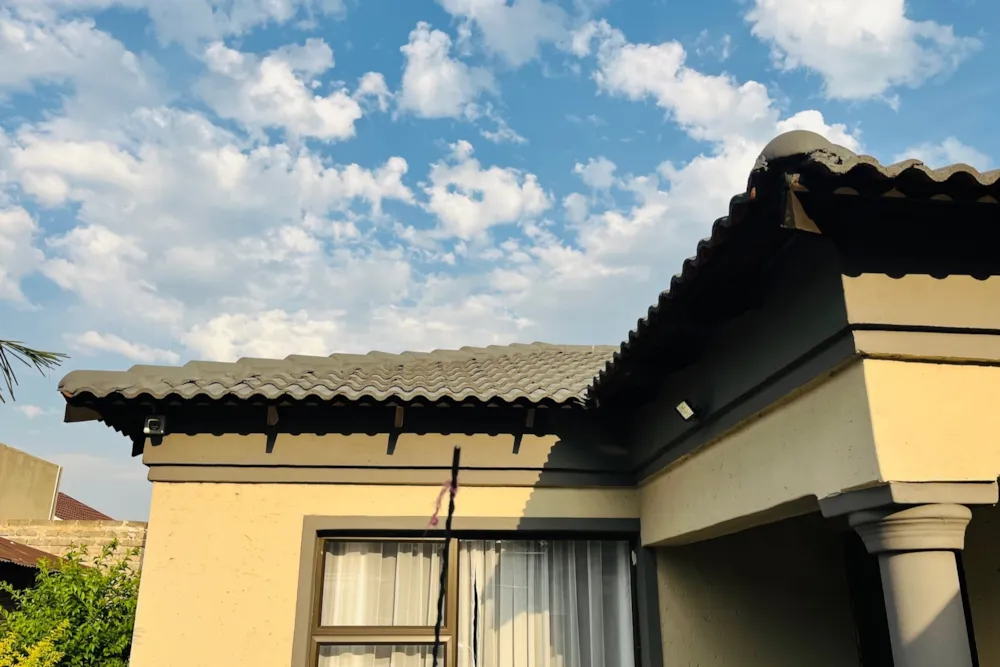 Security complex home for sale in Duvha Park - 1WD1756164 Security complex home for sale in Duvha Park - 1WD1756164